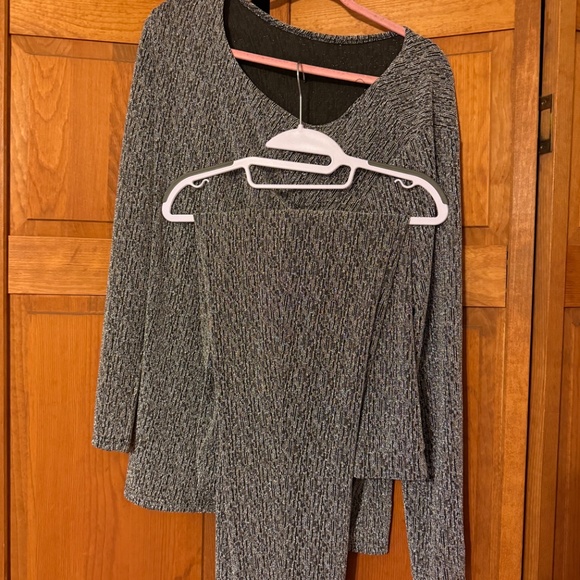 Two piece Pant set - Picture 3 of 5